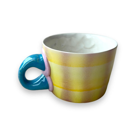 Squat yellow plaid Mug